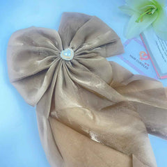 Girls Brown Gift Hamper – Elegant Hair Accessories & Scrunchie Set
