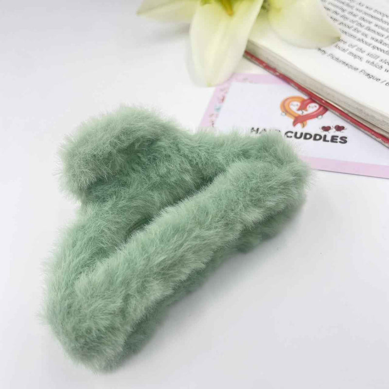Girls Green Gift Hamper – Trendy Hair Accessories & Cute Combo Set