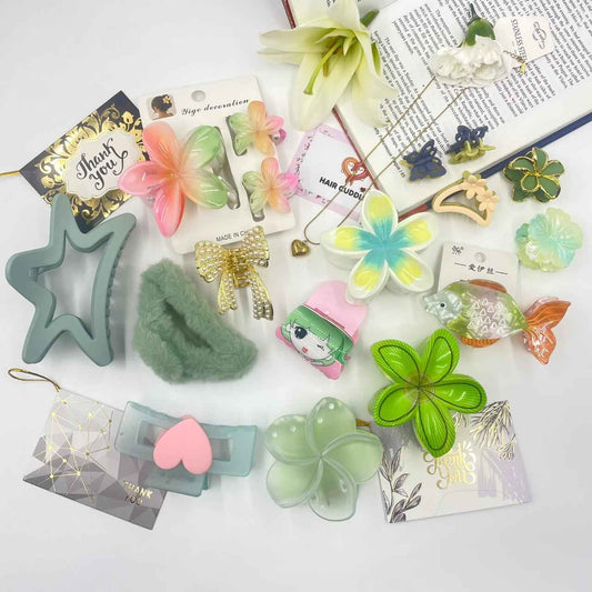 Girls Green Gift Hamper – Trendy Hair Accessories & Cute Combo Set