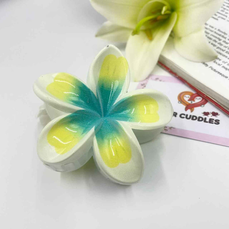 Girls Green Gift Hamper – Trendy Hair Accessories & Cute Combo Set