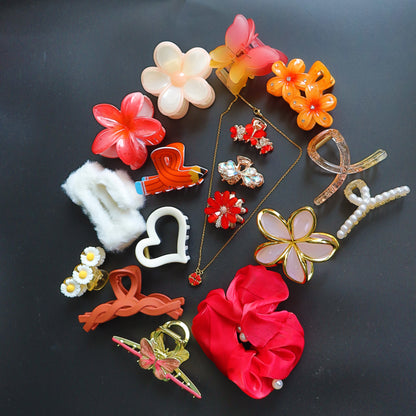 Hair Cuddles Premium Hair Claw Clip Combo with Pendent Chain, Floral & Butterfly Designs Stylish Clutcher Set for Women & Girls (Set of 18)