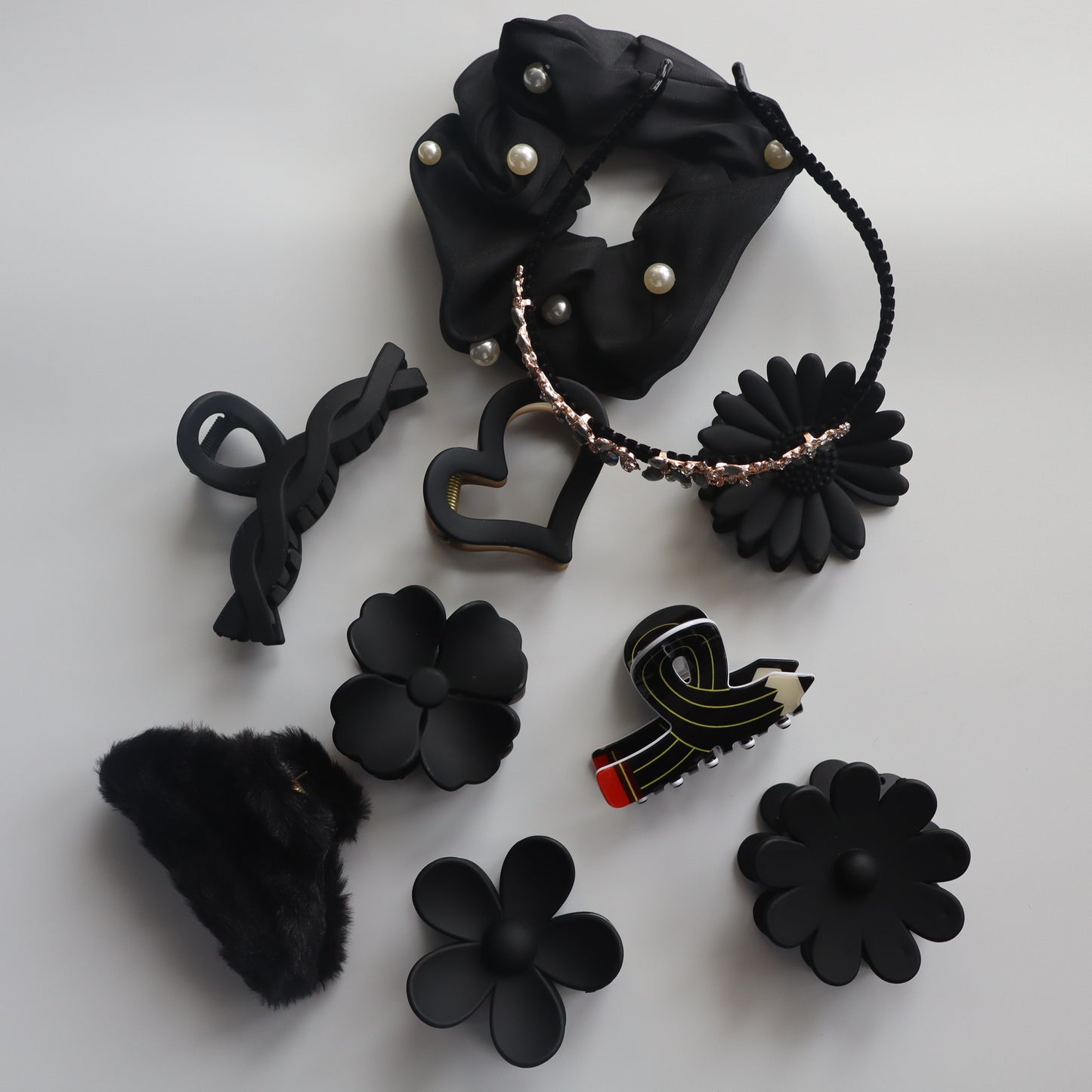 Hair Cuddles Luxe Noir Gift Box – Premium Matte Black Floral and Heart Hair Clips with Pearl Scrunchie and Embellished Headband | Elegant Festive Gift Set for Women and Girls (Set of 10)