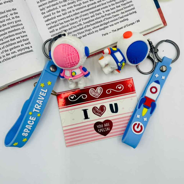 Keychain Set – Astronaut Boy & Girl Space Couple