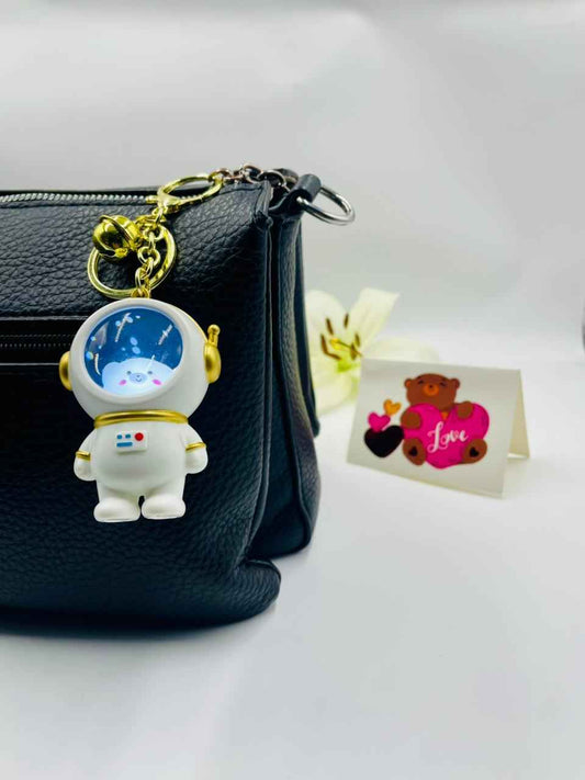 Keychain Set – Cute Astronaut Boy & Girl Duo