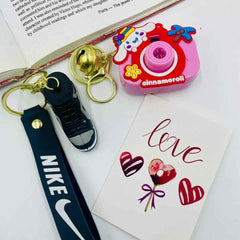 Keychain Set – Street Sneaker Boy & Cute Camera Girl