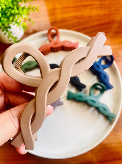 Hair Cuddles Braided Twist Shape Hair Claw Clip for Women & Girls | Strong Grip Matte Finish Big Clutcher | Premium Trendy Hair Accessories