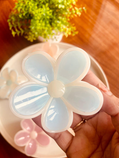 Hair Cuddles Big Flower Hair Claw Clips for Women & Girls | Korean Pastel Daisy Style Clutcher | Daily Wear Strong Grip 1 Piece