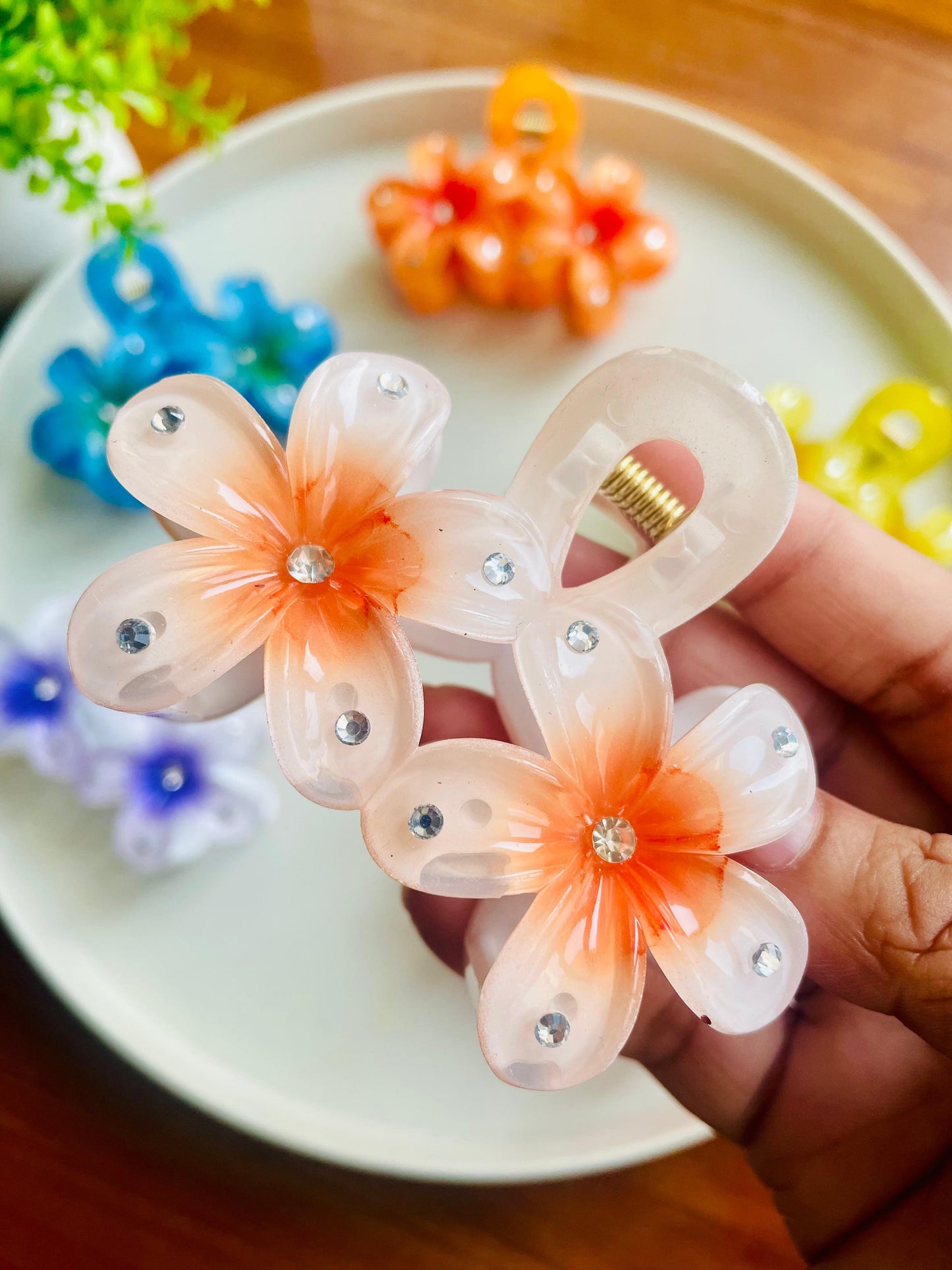 Hair Cuddles Sparkle Flower Hair Claw Clip for Women & Girls | Crystal Stone Studded Floral Clutcher | Daily Wear Strong Grip Hair Clamp