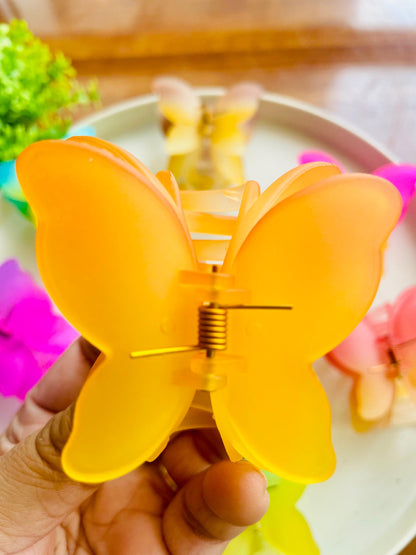Hair Cuddles Butterfly Shape Hair Claw Clip for Women & Girls | Gradient Color Soft Matte Butterfly Clutcher | Strong Grip Daily Wear Hair Clamp