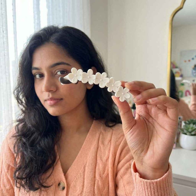 Daisy Flower Banana Hair Clip