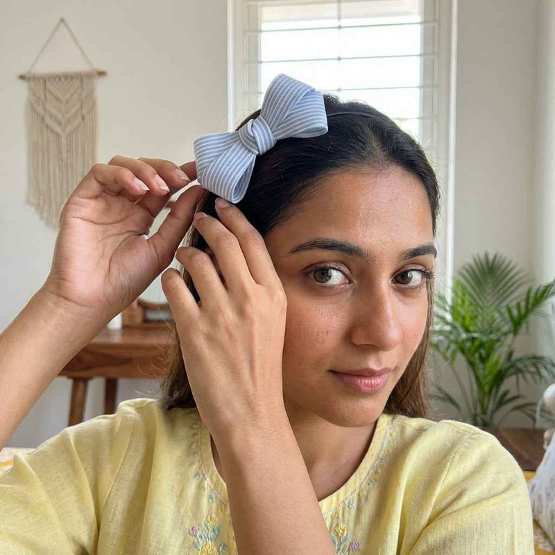 Kids Hair Accessories Combo – Bow Hair Band & Star Hair Clips Set