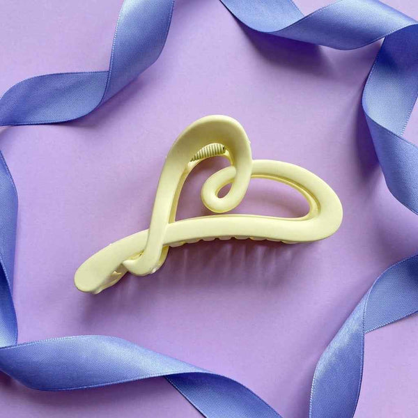 Heart Twist Claw Clips 💖