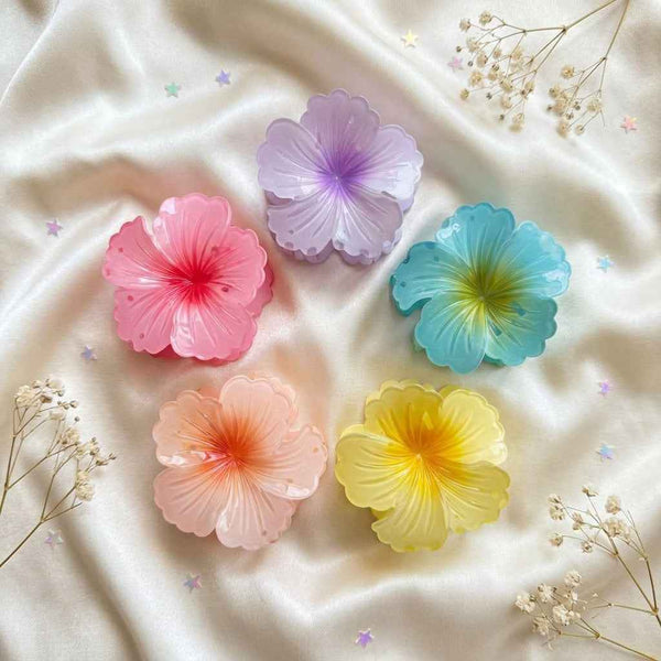 Crystal Bloom Claw Clips 🌸