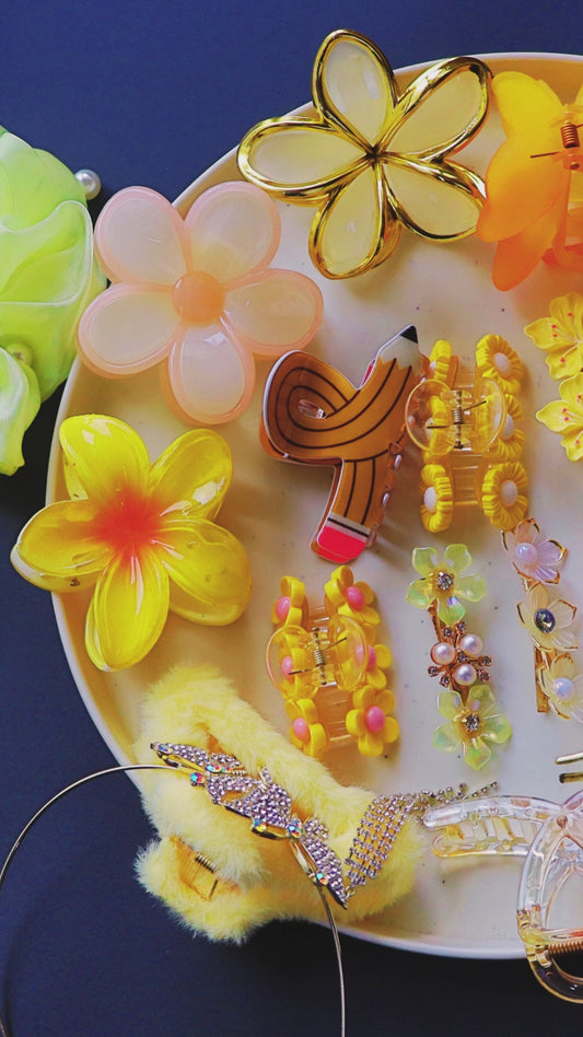 Hair Cuddles Premium Hair Claw Clip Combo with Hairband, Floral and Butterfly Designs Stylish Clutcher Set for Women & Girls (Pack of 18)